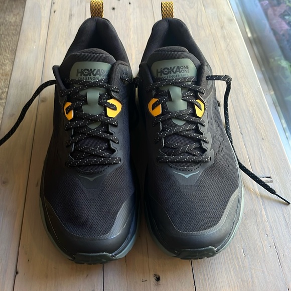 NWT. Hoka Challenger ATR 6 in Black / Thyme Size 11 - Picture 3 of 11